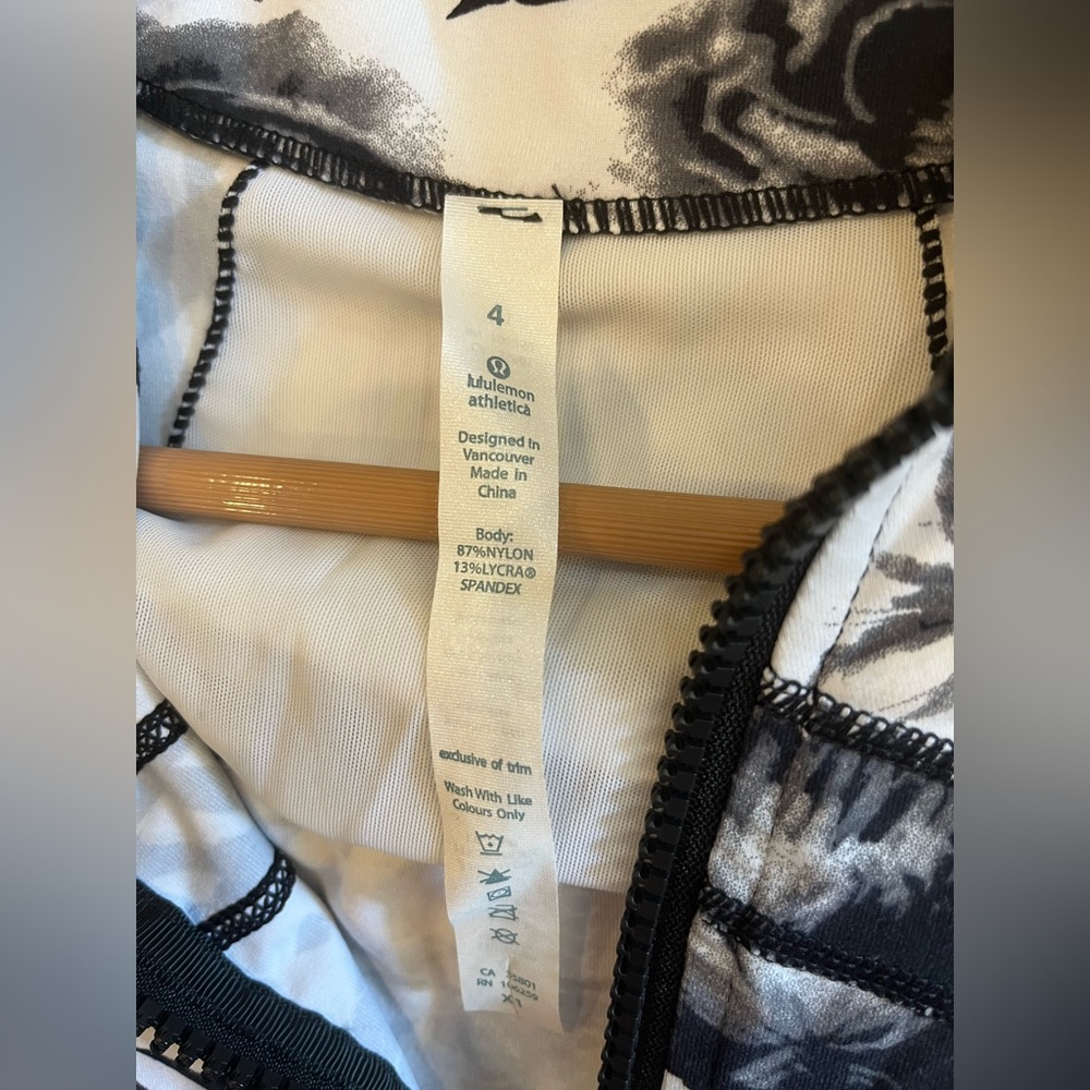 Lululemon Running Jacket - Picture 3 of 3